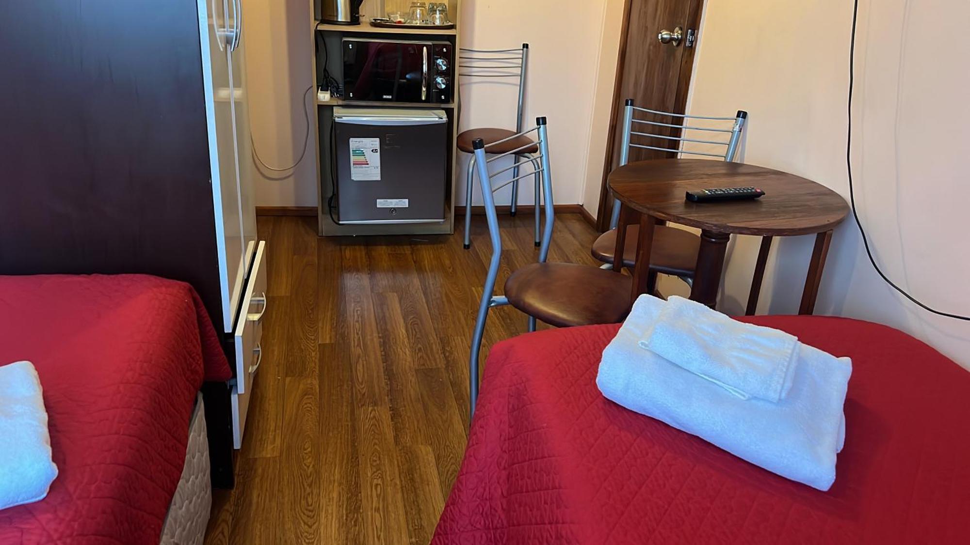 Hostal Victoria Πούντα Αρένας Εξωτερικό φωτογραφία