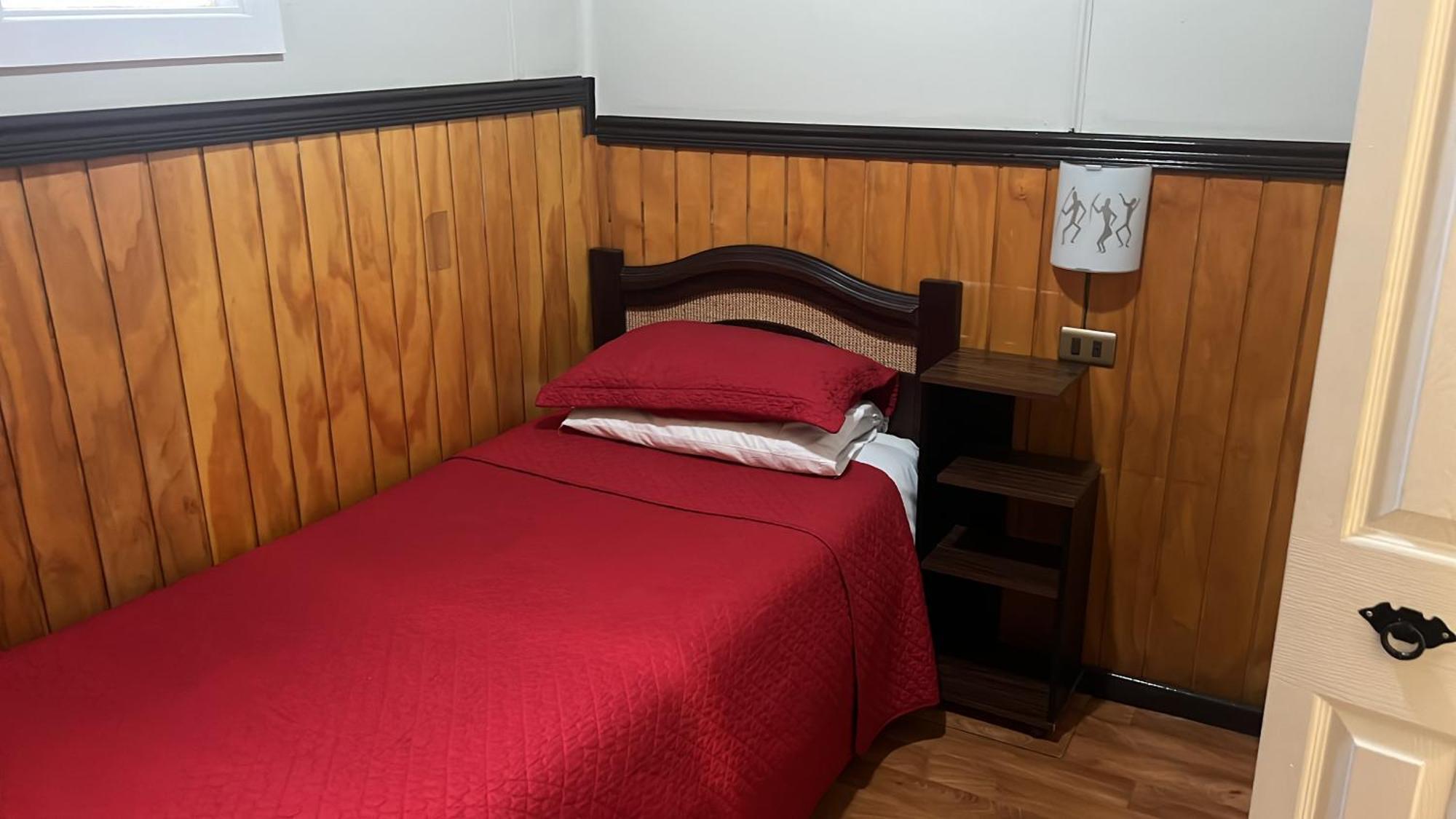 Hostal Victoria Πούντα Αρένας Εξωτερικό φωτογραφία