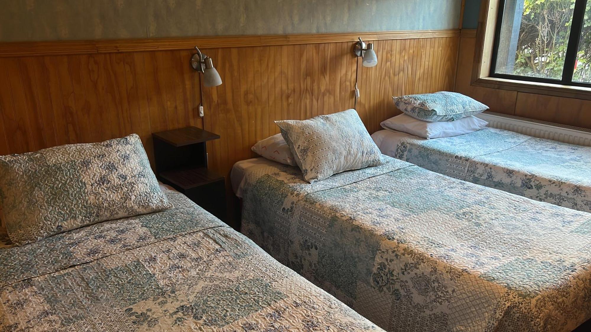 Hostal Victoria Πούντα Αρένας Εξωτερικό φωτογραφία
